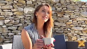 Je découvre le sport de chambre face caméra - XNXX.COM