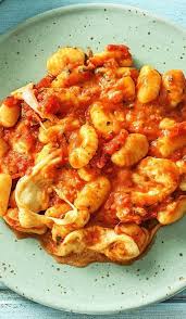 Mediterraner Gnocchi Auflauf Rezept Hellofresh Rezept Gnocchi Auflauf Rezept Rezepte Kirschtomaten