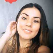 Ingrid Leon's Instagram, Twitter & Facebook