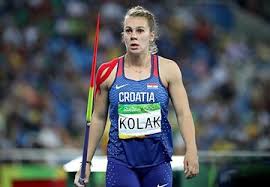 Wywalczyłam medal z porozrywanym barkiem, teraz oddam go na licytację. Sara Kolak Olympics Wiki Fandom