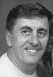 Our Emmet: David Griffin is married to a French Lady, with whom he has had  2 children with. He can also speak fluent French 🇫🇷.