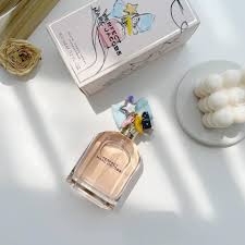 Top notes are narcissus and night blooming jasmine; Abbyé¦™æ°´å±‹ Marc Jacobs Perfect Edp 100ml Facebook