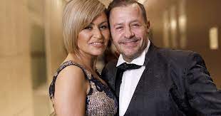 Dezember 1978 als jasmin jenewein in düsseldorf) ist eine deutsche fernsehdarstellerin und schlagersängerin. Schlager Star Willi Herren Freundin Jasmin Luftet Ein Trauriges Familiengeheimnis Bunte De