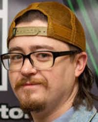 Chris Piekos's Instagram, Twitter & Facebook