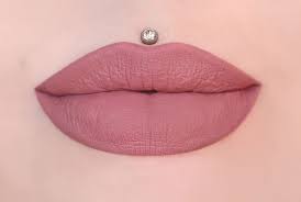 Pin By ريم On صور روج Matte Liquid Lipstick Face Makeup Tutorial Full Face Makeup Tutorial