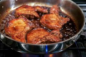 Pan Seared Balsamic Pork Chops Pan Balsamic Pork Chops Pan Seared Pork Chops Pork Entrees