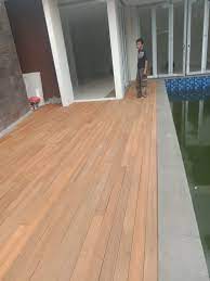 Ini 30+ rekomendasi contoh gambar keramik motif kayu modern minimalis. Perbedaan Lantai Granit Motif Kayu Dan Lantai Kayu Parquet Harga Lantai Kayu