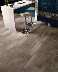 Cuisine moderne gris anthracite et bois. Cuisine Castorama Pas Cher Nouveaux Meubles Et Carrelages Tendance Cote Maison