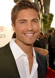Eric Winter.