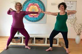 Die empfindlicheren tests können geringe mengen erst kam die frage: Yoga Fur Schwangere Was Jetzt Geht Und Was Nicht