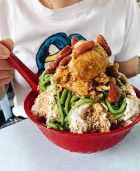 Enter goodness greens, a new café by one of kl's leading juicing establishments, la juiceria. Ttdi Food Hunt Cool Cafes Local Restaurants And A Durian Fest Grab My