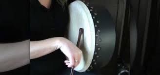 The sides of the drum are. How To Play Triplets Rolls Using The Bodhran Tipper S Top Percussion Wonderhowto