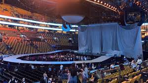 Calls to this number will cost 13 pence per minute plus your providers access charge (only for accor hotels). Tour Ariana Grande Sweetener Tour K Bye For Now Celebria Atrl