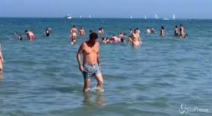 Scopri il mondo mc2 saint barth e acquista online costumi da bagno uomo, donna, bambino e abbigliamento mare. Milano Marittima Il Messaggero
