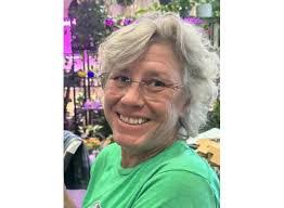 Anne Hartz's Instagram, Twitter & Facebook