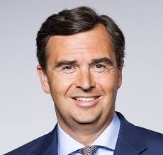 The Learning Relay: Education to Employment to Lifelong Learning > 增长峰会：  全民就业，全民机会| 世界经济论坛