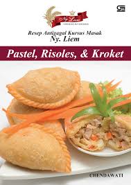 Kue talam, pasti bunda semua sudah tahu kue yang satu ini. Resep Antigagal Kursus Masak Ny Liem Pastel Risoles Kroket Ed Revisi Gramedia Pustaka Utama