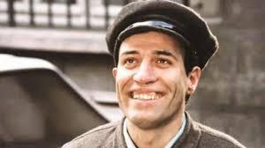 Türkiye'yi güldüren adam' Kemal Sunal kimdir?