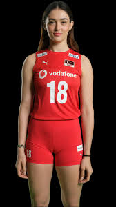 Zehra Güneş Hi-Res - Detailed Nude Pictures