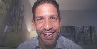 Eli Galiano's Instagram, Twitter & Facebook