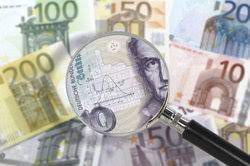 Auch andere länder europas haben vor, der eurozone beizutreten. Wann Ist Der Euro Rausgekommen Informatives