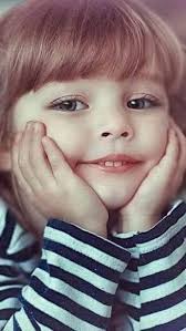 أول لما شوفت الصورة دي وإنهم لقوا العيش ده مع شخص في المنصورية بيأكله  للكلاب قولت بيني وبين نفسي أكيد ده خبر فيك و مافيش حاجة اسمها سحر بيتعمل  على العيش! بشوية