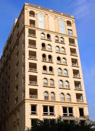 عقار ستوك شقة للبيع بالتقسيط بالمهندسين 240م شارع جزيرة العرب استلام فورى London House London Building