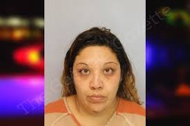 Maria Yebra's Instagram, Twitter & Facebook