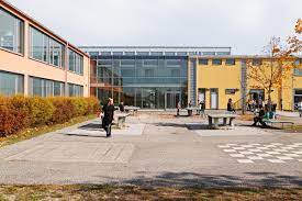 Hier finden sie wichtige informationen zur stadtverwaltung, den städtischen veranstaltungen und unseren vereinen. Mittelschule Sporthalle Muehldorf