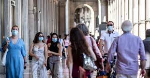 La norma è contenuta nel nuovo dpcm, che sancisce anche la proroga dello stato d'emergenza al 31 gennaio 2021. Stop Alla Mascherina All Aperto Il Cts Da Via Libera Speranza Dal 28 Giugno Superiamo L Obbligo Ma Mantenere Precauzioni Il Fatto Quotidiano
