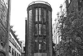 Ubicado en la calle de niños héroes 139 y doctor navarro, colonia doctores, en contra esquina de las oficinas del tribunal superior de justicia, se encuentra la posada del sol, la cual fue construida por el reconocido arquitecto juan sordo madaleno en los años de 1940. El Hotel Chilango De 500 Habitaciones Que Termino En El Olvido Alto Nivel