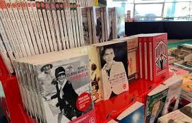 La seconde partie du classement des 20 livres les plus lus au monde vous fera découvrir ou redécouvrir des enquêtes policières hors normes ou des aventures palpitantes ! Best Sellers Les Livres De Poche Les Plus Vendus En 2020