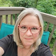 I just want to say I'm glad you are here & would love the opportunity to  introduce myself! My name is Kami Alexander & I have been w/ Pampered Chef  since 2019!