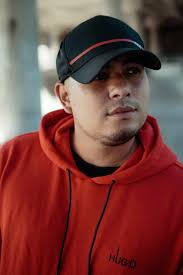 Greekazos comeback efter svåra motgången