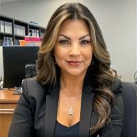 Kathy Snook's Instagram, Twitter & Facebook