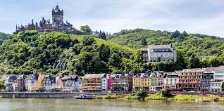 Population about 5,000 and a population of 8700 in a 7 km radius. Hotel Mosel Mosel Urlaub Hotel Cochem Moselromantik Hotel Weissmuhle Am Traumsteig Wildes Enderttal