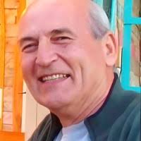 100+ perfiles de «Carlos Estrada»