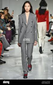 Model Fei Fei Sun walks