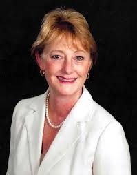 Karen Ware's Instagram, Twitter & Facebook