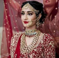 Ditch The Regular Jewellery Try The New Offbeat Bridal Jewellery Trend Bridal Necklace Designs Bridal Jewellery Indian Indian Bridal Makeup