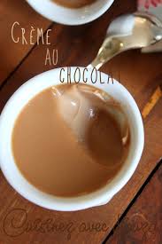 Creme Au Chocolat Inratable Avec 2 Ingredients Seulement Recette Recette Creme Chocolat Creme Au Chocolat Chocolat