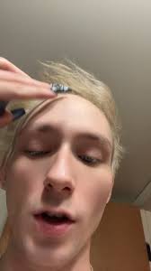 How to Fix Half an Eyebrow Mishap