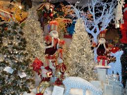 Outdoor christmas decorations are a must. Mia S Christmas Gallery Home Facebook