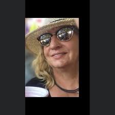 Hi there. Next summer we are planning to go to Scotland for the first time  with out two kids (3y, 6y). We'd like to explore Glasgow by bike. Does  somebody know where