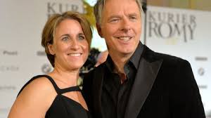 Er und seine frau erinnern sich, wie sie sich. Jorg Pilawa Tv Schock Moderator Pilawa Spricht Von Karriere Ende News De