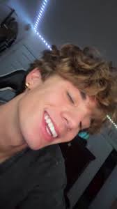 2 Chainz Bumpin' Trends: Chains and Chaos