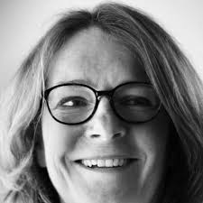 Caroline Gardiner (@carolinegard)