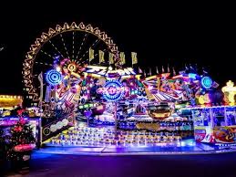 With 20 possibilities within 0.6 miles (1.0 kilometer), the only trouble you might encounter is determining what you like most! Dommarkt Bei Nacht Aufnahme Von Hamburger Dom Tripadvisor