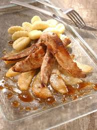 Aiguillettes De Canard Aux Poires Et Quatre Epices Recette Recettes De Cuisine Aiguillettes De Canard Recette Aiguillette De Canard