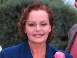 Todo lo que conocemos sobre la película biográfica de Rocío Dúrcal – VITO  TVO